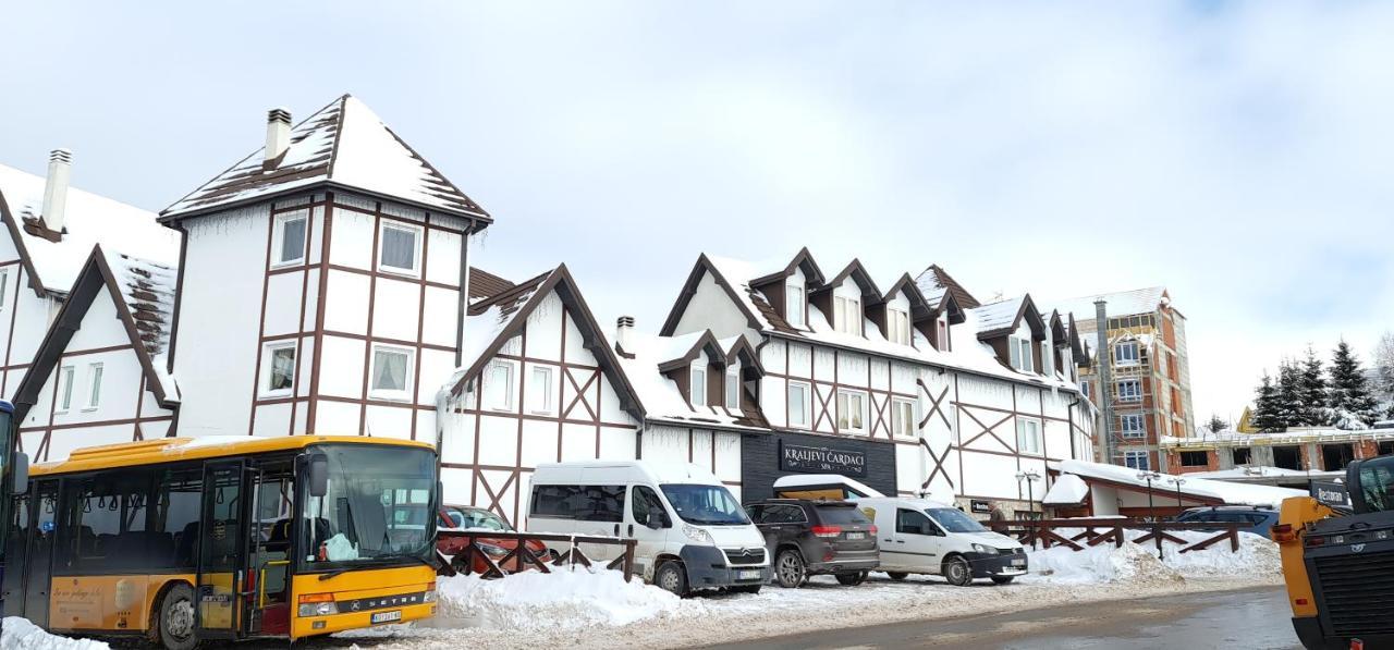 Gabi Apartments Kopaonik - Kraljevi Cardaci Bagian luar foto